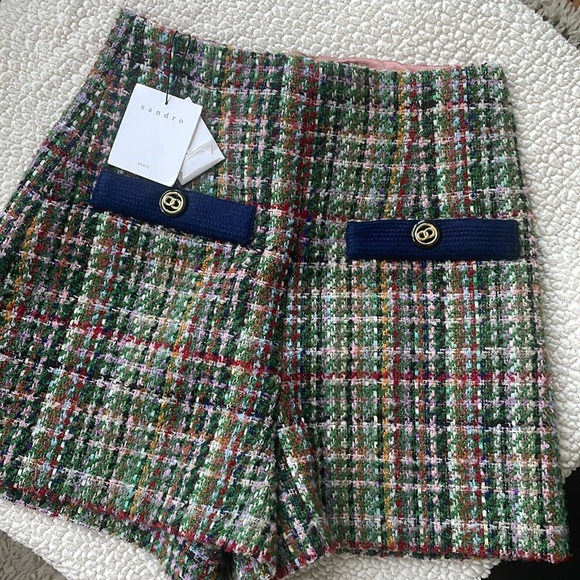 Sandro tweed short NWT size 34 - Picture 2 of 3